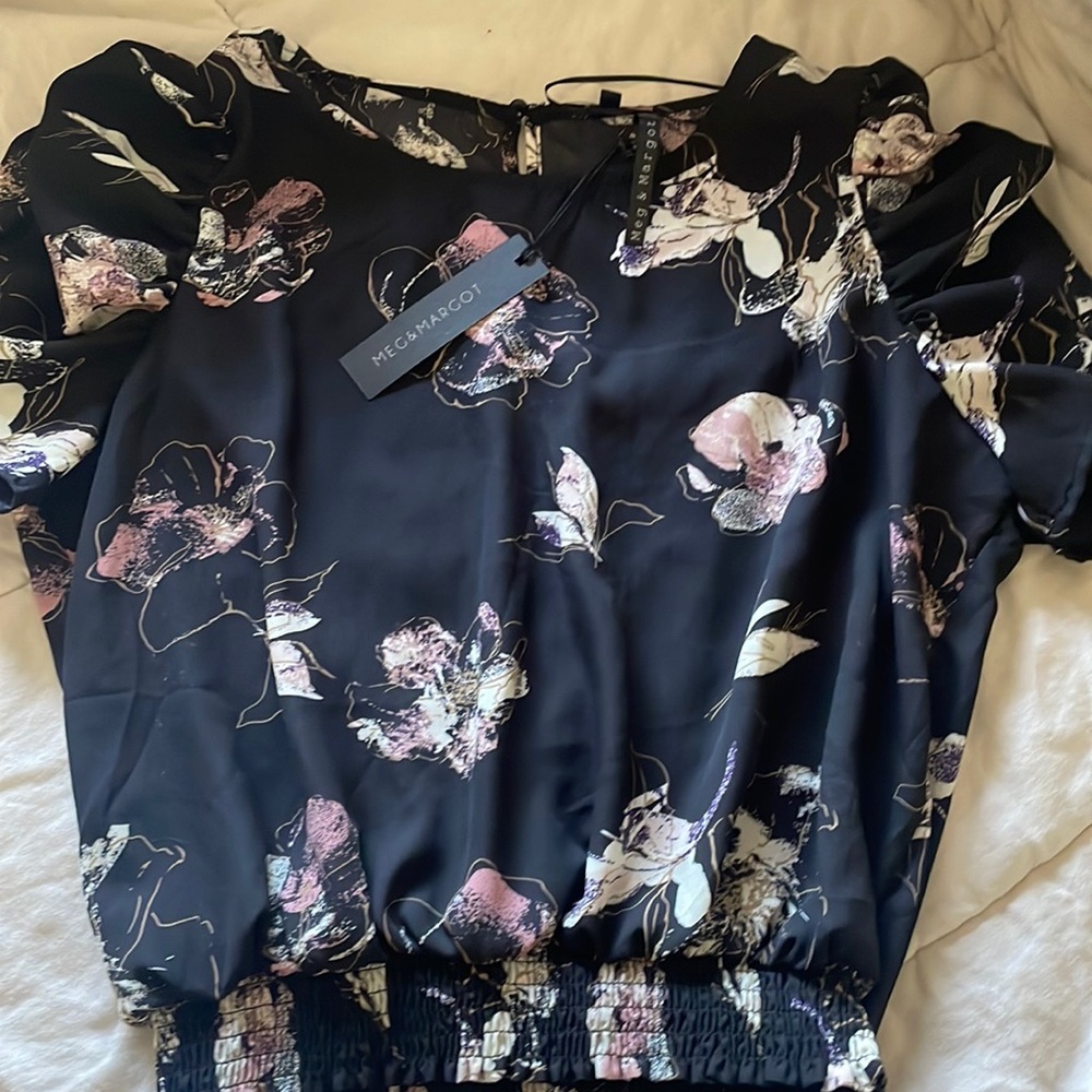 Business casual, semi formal top